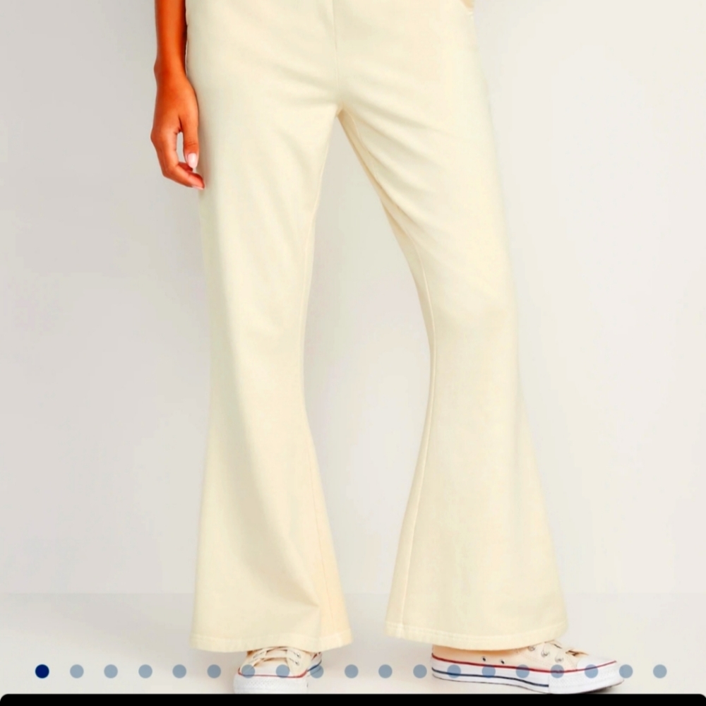 Old Navy Flare Jogging Pants Cream Size XL Tall